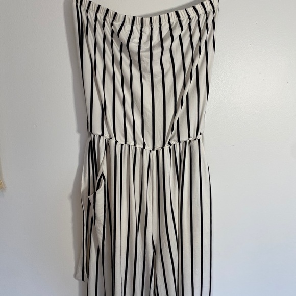 Capella Sleeveless Jumpsuit Pockets Size Large - Picture 2 of 8